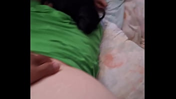 Gif pornô de barriga adolescente quente